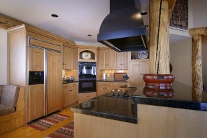 31 GoldLink_11 kitchen