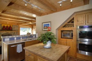 181 Fairway_13 kitchen