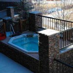 Common large hot tub Common large hot tub