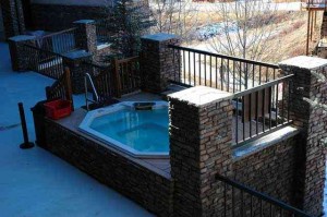 Common large hot tub