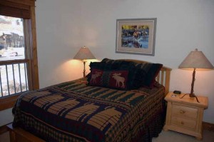 Guest bedroom