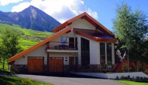 Magnificent location and views