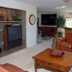 Living rm Living rm